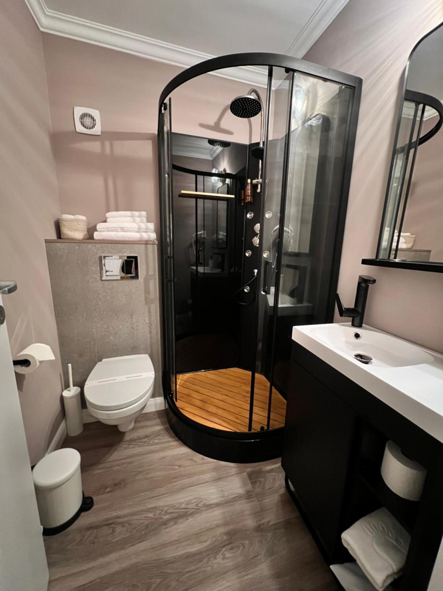 Hotel Coco 蒂米什瓦拉 外观 照片